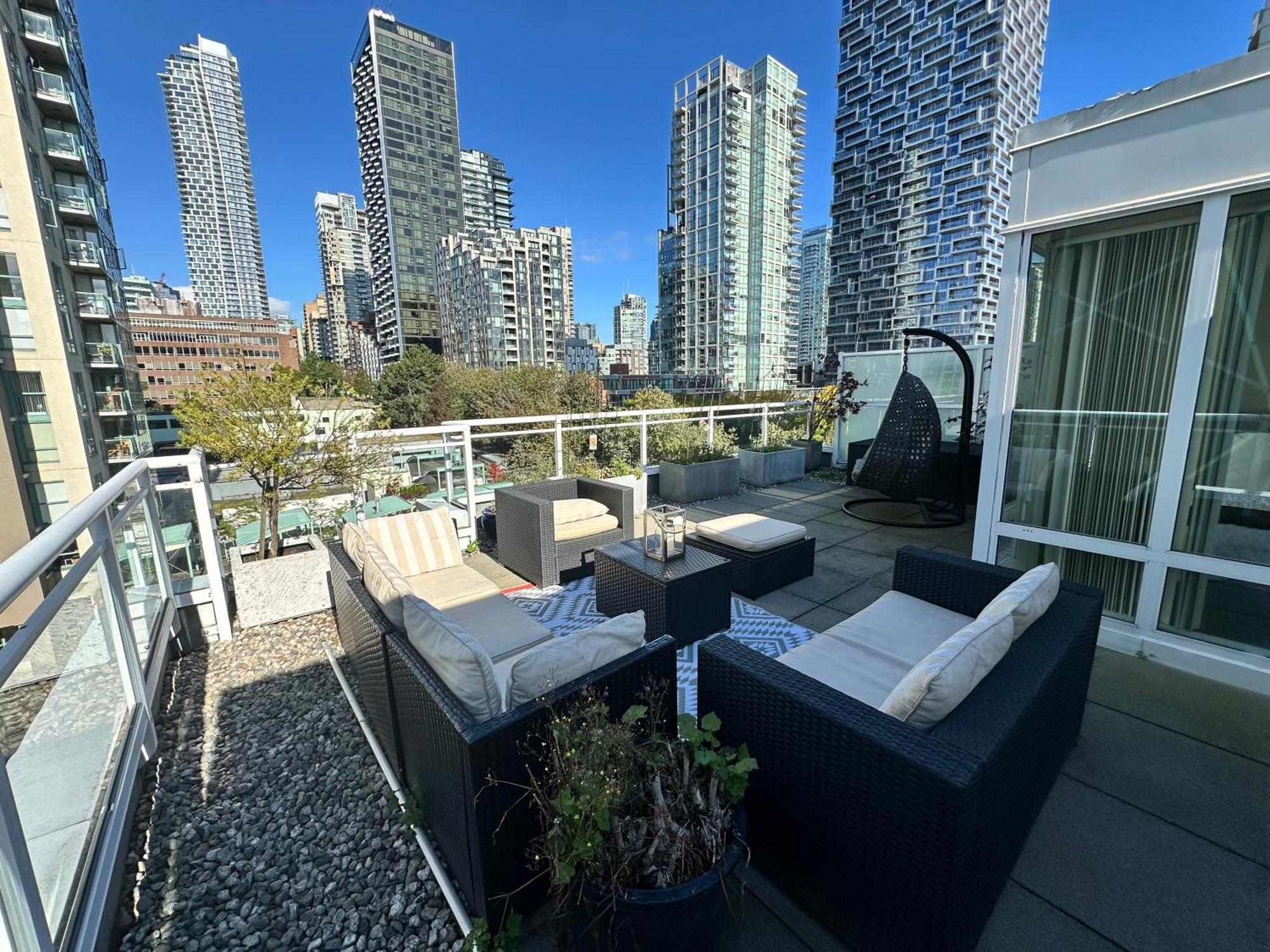 Penthouses Of Beach Ave Vancouver Exteriér fotografie